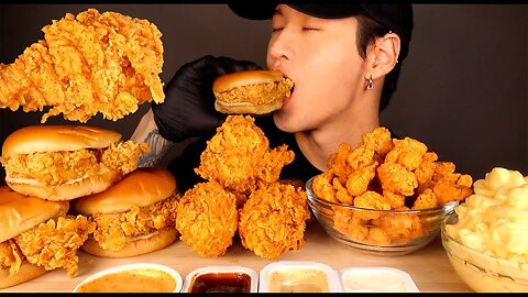 f54In.oq1b.2 small ASMR MUKBANG KFC FRIED CHIC - Valkyrae Shop