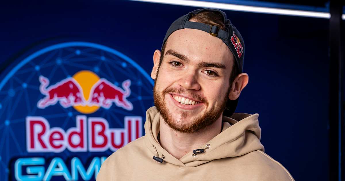 kyle mongraal jackson red bull gaming sphere london 2025 photoshoot - Valkyrae Shop