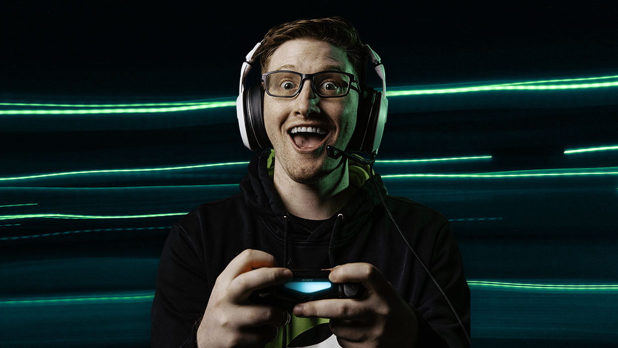 Oakley Scump 1 - Valkyrae Shop