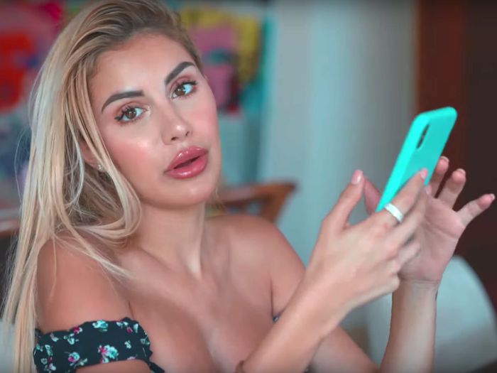 Why Alexa Dellanos Shop is Every YouTuber’s Secret Weapon 2 - Valkyrae Shop 5d6e47ae21214c1e81417680 - Valkyrae Shop